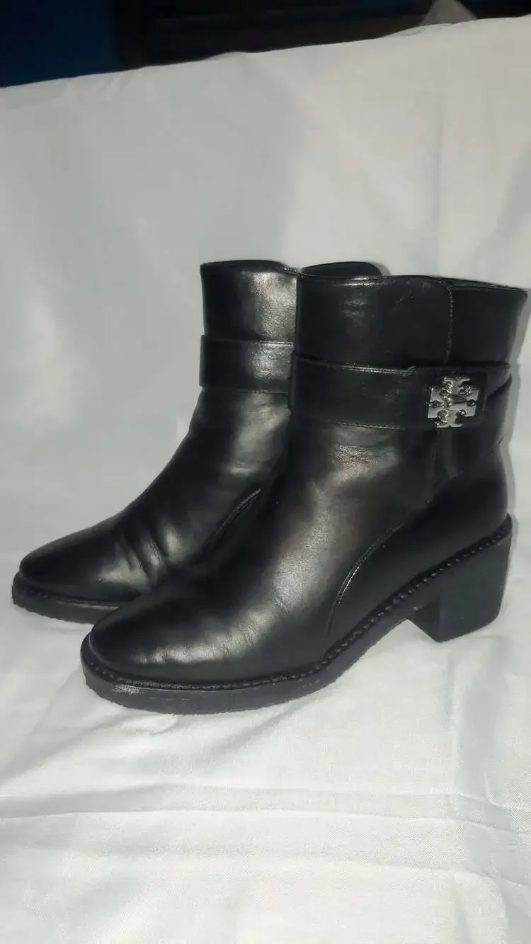 Tory Burch Kira Black Leather Buckle Ankle Boots Size 7M